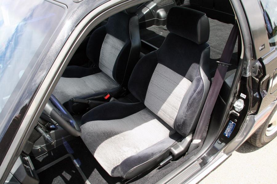  Honda CR-Z 2011 года  (фото 49 из 111)